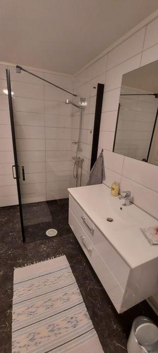 Varjjatgeainu Nesseby Apartment *